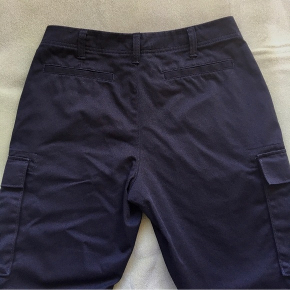 (Size 4) Women's Cargo Pants by Lands End in Black - Picture 8 of 8